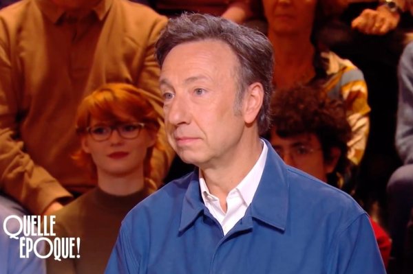 "Quelle Époque !" - "Ma mère préférait me voir mort plutôt qu'homosexuel", confie Stéphane Bern