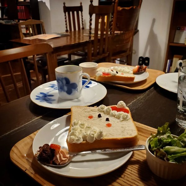#若草文庫 #盛岡カフェ #クリスマス #christmas #サンタクロース #サンタ #🍞 ##☕ #coff...