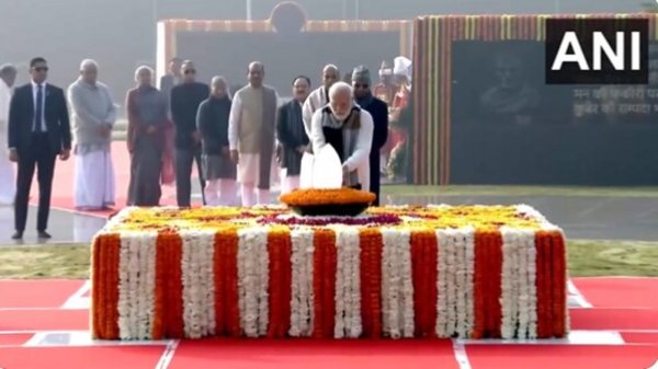 Atal Bihari Vajpayee birthday: PM Modi pays floral tribute at ‘Sadaiv Atal’
