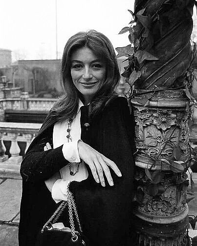 «La mia famiglia, da parte di madre, è Claude Lelouch, da...