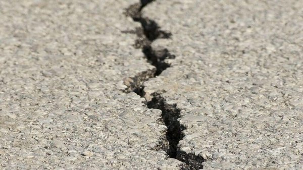 Earthquake today: Tremors felt in Kolkata as 5.1 magnitude quake hits Bay of Bengal | Today News