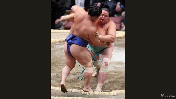琴桜、休場明けで完勝　大相撲九州場所：時事ドットコム