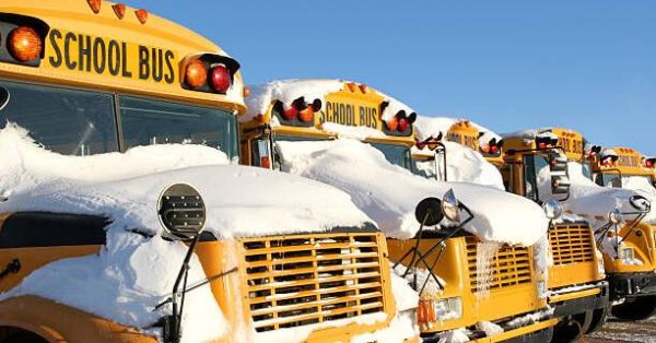 With snow in the forecast, Haywood Schools reminds families of bad-weather protocols
